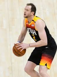 The pelicans to go with eight points, one rebound, one steal and two triples in 20 minutes. Joe Ingles Breaks Utah Jazz All Time Three Point Record Set By John Stockton Kutv