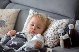 Sehubungan dengan hal tersebut, fimela.com telah merangkum dari beberapa sumber tentang cara menurunkan panas anak ketika demam secara aman. 7 Obat Alami Penurun Panas Anak Yang Sederhana
