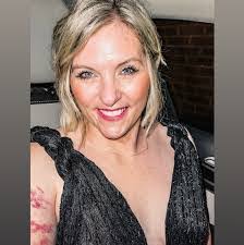 Regina Weakley's Instagram, Twitter & Facebook