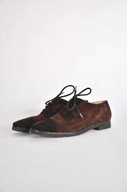 Er ist eine modeikone wie kein zweiter: Yves Saint Laurent Schuhe Frau Stella Oma Klara