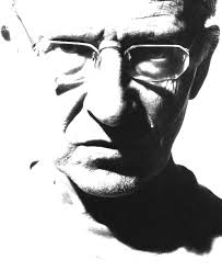 In 1996, the Mexican newspaper La Jornada published a lecture given by  Moebius called “Breve manual para historietistas”