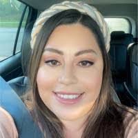 Edna Rachel's Instagram, Twitter & Facebook