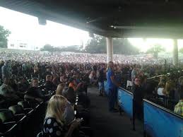 Early On In The Luke Bryan Concert Picture Of Aarons