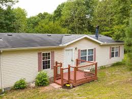 5800 Dewey Carr Rd, Bethpage, TN 37022