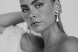 新】【A.B. ELLIE】 Large Infinity Knot Baroque Drops