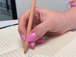 This post is for those who'd like to explore different ways of holding a pencil and what each offers you. The Most Common Standard Way To Hold A Pencil And How To Do It