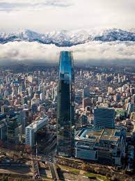 En otros posts hemos comentado acerca de qué hacer en santiago, las opciones de tours gratuitos que tiene la municipalidad de santiago, los mejores museos que puedes visitar en la capital. Sky Costanera On Twitter C E S A R P E L L I Muchas Gracias Por Haber Dejado En America Latina La Torre Mas Bella Y Alta Con Su Mirador