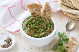 Caviar D Aubergines Une Preparation Tres Simple Et Delicieuse Cuisine Libanaise Cuisine Libanaise Recette Recettes De Cuisine