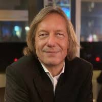 200+ Profile mit dem Suchbegriff „Goldenbaum“