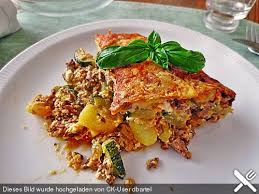 Hackfleischauflauf Mit Schafskase Und Zucchini Von Saabine Chefkoch Rezept Hackfleisch Auflauf Hauptspeise Rezepte