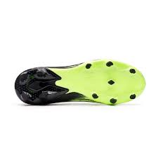 Predator football boots are synonymous with footballing excellence, and are a timeless icon of adidas style. Football Boots Adidas Predator 20 3 L Fg Signal Green White Core Black Futbol Emotion
