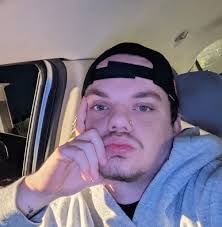 What amp for 2 sundown uv2 12s?