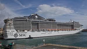 Rund um das msc preziosa finden sie eine vielzahl von schicken themenbars und lounges. Msc Preziosa Beschadigt Terminal Finger In Venedig
