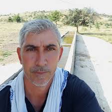 NORVEÇ KIRMIZISI MELEZLEME GÜNLÜKLERİ #2 Uygulamayı yapan Veteriner Hekim:  Onur T. Kurt İşletme sahibi: Elvan Koçyiğit Bekirağalar Köyü, Selendi,  Manisa Baba: Eggtroen, Anne: Holstein, Yaklaşık 3 aylık, Erkek.