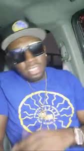 THE CAKE IS BIG ENOUGH FOR EVERYONE WHY!!!!!!YOU WANT IT ALL FI U  SELF???????🤷🏾🤔