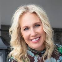 Dawn Abernathy's Instagram, Twitter & Facebook