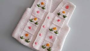 Yapimi Kolay Gul Islemeli Bebek Yelegi M Visible Com Baby Knitting Patterns Bebek Yelek Bebek