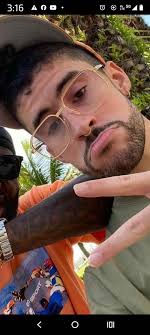 EL CONEJO. PARA. GOBERNADOR , PUEBLO. PIDELO. , PARA EL. CAMBIO. JIBARITO.  COMO. NOSOTROS EL CAMBIO. VIENE TIRATE. PUEBLO PARA. NUEVOS. GOBERNADOR ,  UMILDE. COMO. NOSOTROS PUEBLO. DALE. EL. VOTO