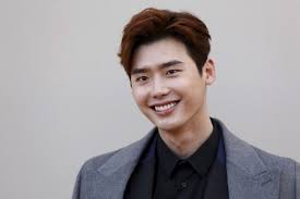 W Two Worlds 39 Season 2 Renewal Lee Jong Suk And Han Hyo Joo To Lee Jong Suk Lee Jong Han Hyo Joo
