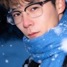 正常男性都當兵憑什麼他們就不用？