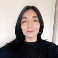 Daniela Lopresti's Instagram, Twitter & Facebook