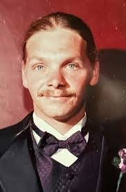 Wayne Gore's Instagram, Twitter & Facebook