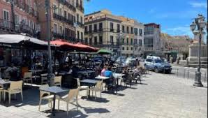 Tutte le regioni dovrebbero essere in zona gialla (a rischio solo la valle d'aosta), ma in tre, con incidenza settimanale dei contagi sotto quota 50 ogni 100mila abitanti, aspirano alla bianca senza. Covid Italia E Virtualmente In Zona Bianca Ma La Sicilia Dovra Aspettare Ancora Un Po La Sicilia