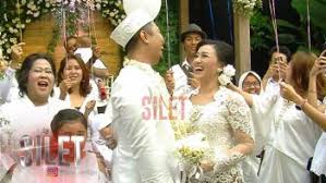 She is an actress, known for roman picisan (1980), ashiap man (2021) and guruku cantik sekali (1979 … Thalia Gracia Meicy Karno Diadopsi Suti Karno Sejak Usia 10 Hari