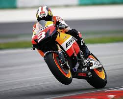 Jun 15, 2021 · changing the desktop theme in windows has been around ever since the days of windows 98. Pedrosa Bike Moto Gp Hd Wallpaper Peakpx