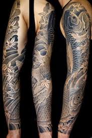 A red or orange koi is a symbol for the mother of the family, and a red or pink koi is a symbol for a daughter. Pin On Aaron Bell