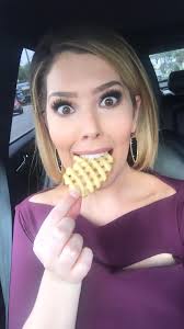 Social media vs reality! Running late to an event (big surprise) haven't  eaten, so waffle fries for dinner 🤷🏻‍♀️ #hotmess #getittogether