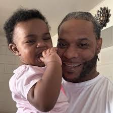 Mario Evans's Instagram, Twitter & Facebook