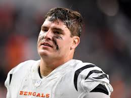 Bengals' defense will have to adapt if Trey Hendrickson misses time