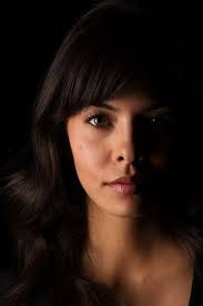 This Portrait Is An Example Of Dramatic Lighting Because Half Of The Subject S Face Is Lit Leaving A Shadow On Dramatic Lighting Light Photography Human Face