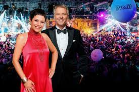 🥳 lasst uns gemeinsam verboten gut und bunt von einem ganz besonderen jahr abschied nehmen und nachher das neue jahr 2021 herzlich willkommen heißen! Silvester Show Mit Jorg Pilawa News Srg Deutschschweiz