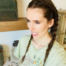 Annabelle semprum necklace