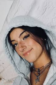 Charli D Amelio In 2020 The Most Beautiful Girl Girl Photos Aesthetic Girl