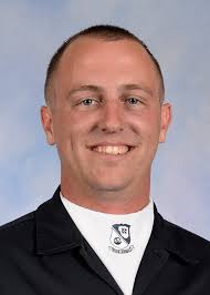 Naval petty officer from Lake Forest returning home with Blue Angels