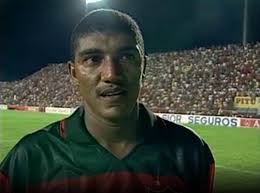 O atacante thalles morreu na manhã deste sábado (22), em um grave acidente de moto em são gonçalo, no rio de janeiro. Heroi De Titulo Do Sport Em 98 Ex Atacante Morre Vitima Da Covid 19 Aos 44 Anos Jogada Diario Do Nordeste