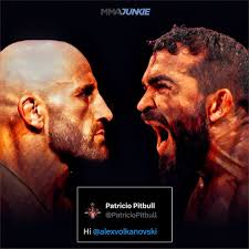 Free agent Patricio "Pitbull" sets his sights