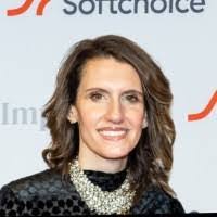 Angela Maniaci's Instagram, Twitter & Facebook