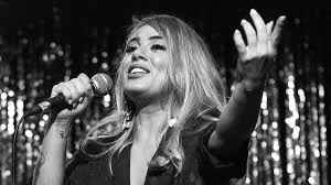 Gisela joão é uma fadista portuguesa da nova geração. Gisela Joao Fadista Portuguesa E A Musica Brasileira
