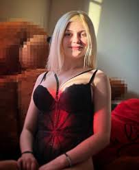 Andreea aka Evelyna aka Eva aka Ella aka Raysa - SLID6769 | Snatchlist.com