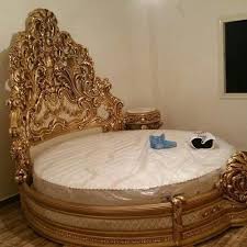 Here's what you should do to add the round them to your bedroom. Teak Wood Round Beds At Best Price In Saharanpur Uttar Pradesh Smart Tech Solution