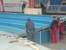 America's allyson felix is the most decorated female track and field sprinter with nine olympic gold medals in the 400, 200, and 100 meters. Kanstet