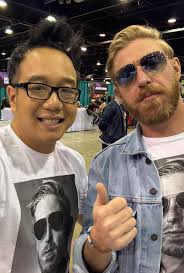 Got to meet freshly squeezed Orange Cassidy!! 👍🏼🧡🍊😎