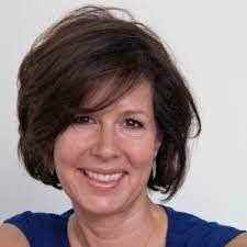 Jackie Farrington's Instagram, Twitter & Facebook