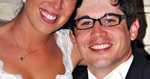 Carly Elizabeth Brown and Thomas Michael Moratto, Jr.