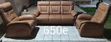 Polovne kozne garniture prava koza top stanje mogucnost prevoza za vise informacija pozvati 0606011220. Kozne Garniture Polovne Beograd