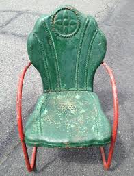 Pin By Angie Hall On Chairs And Stools Metal Lawn Chairs Vintage Metal Chairs Outdoor Chaise Lounge Chair